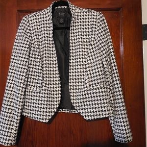 Lovely shaped, herringbone pattern Jacket